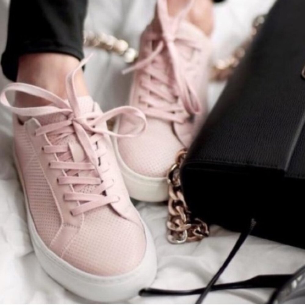 Greats Brooklyn Perforated Blush Pink Leather Sneakers  size 10